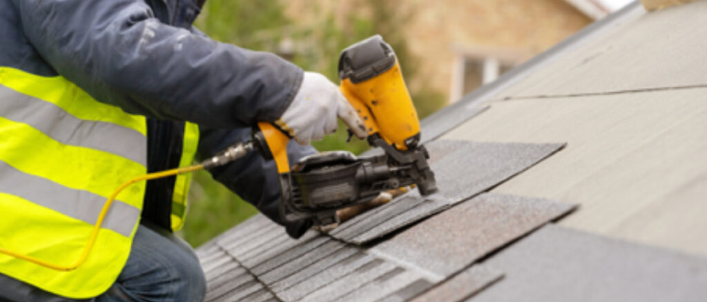 Metal Roofing vs Shingles: Why Metal Roofs Are Worth Considering in Ontario