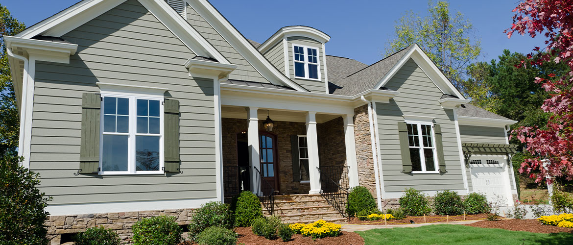 Modernize Your Curb Appeal with Home Siding and Fascia Replacements