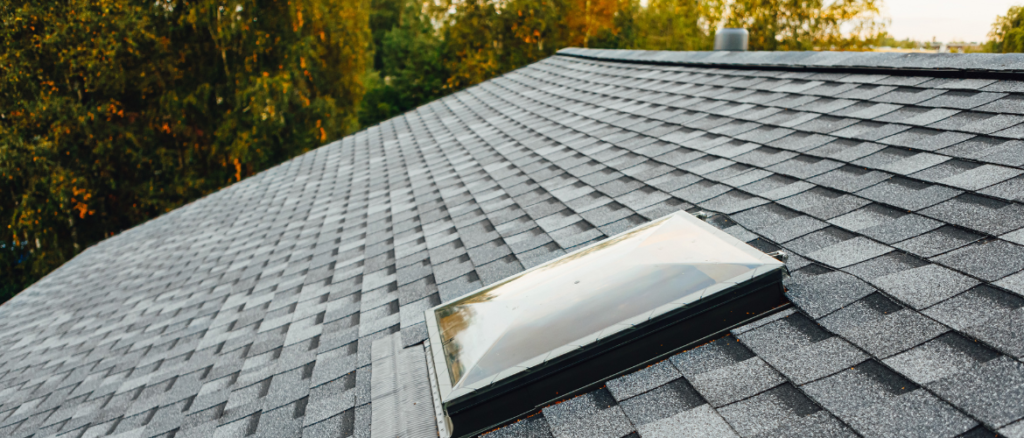 Metal Roofing vs Shingles: Why Metal Roofs Are Worth Considering in Ontario